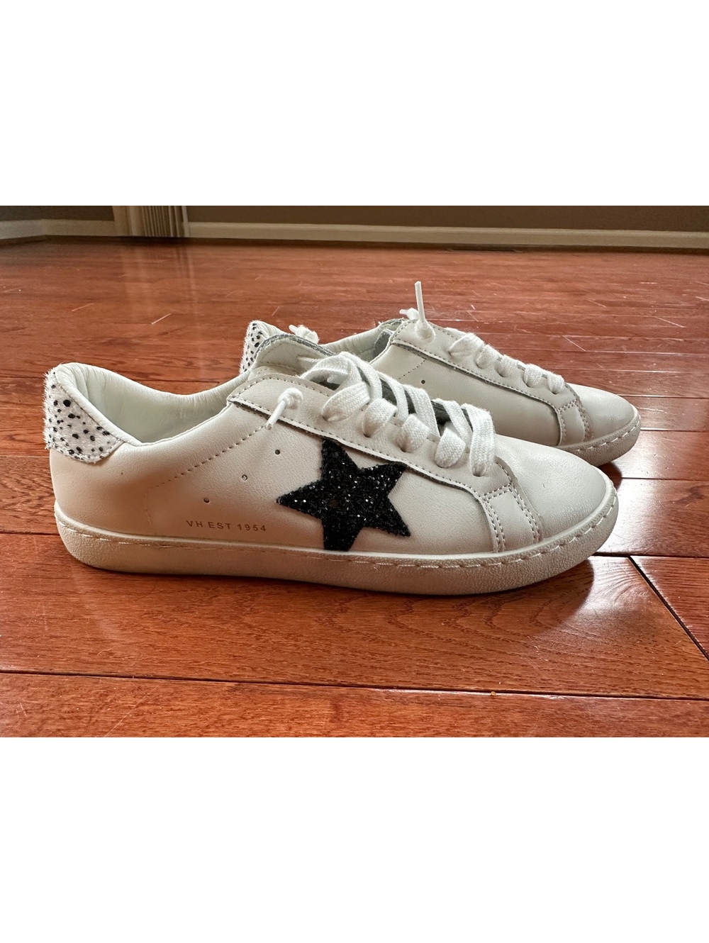 Vintage Havana Carla Sneakers 8 White Cheetah Glitter Star